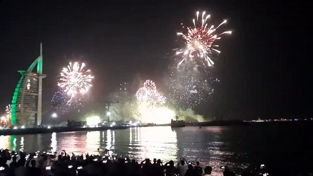NYE 2021 Burj Al Arab Dubai New Year 2021 Fireworks Record Breaking UAE Atlantis Palm Jumeirah смотреть онлайн