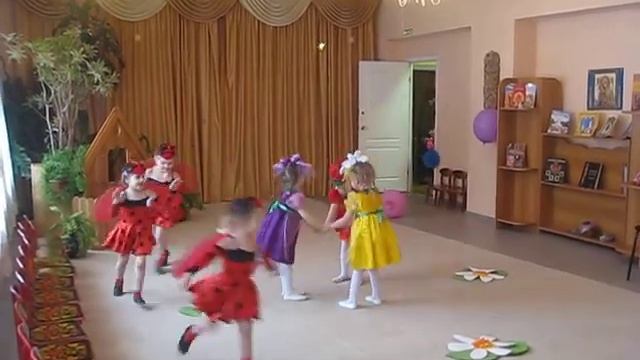 Божьи коровки - д/с 7 младшая группа смотреть онлайн
