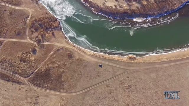 Мир с высоты от Львовича. Первый лед на Урале. смотреть онлайн