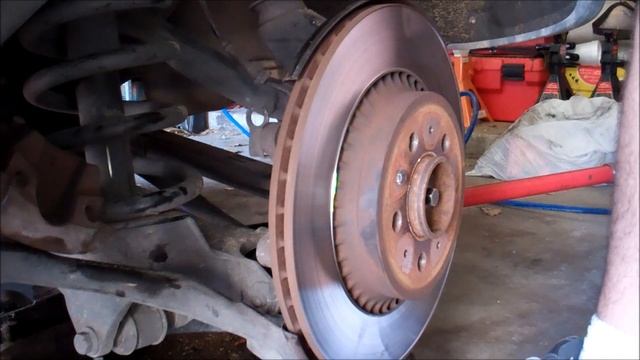 2004 Volvo XC90 Rear Brake Repair - Part 2 of 5 смотреть онлайн