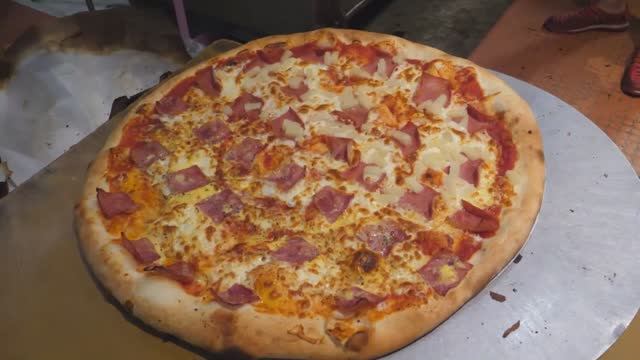 Тайваньская пицца. Объедение! смотреть онлайн