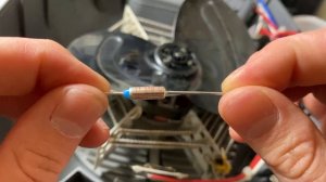 Тепловентилятор SCARLETT дует, но не греет. Ремонт