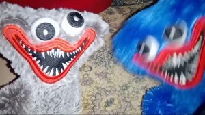 Хаги ваги и Килли вилли попали в заброшенный дом