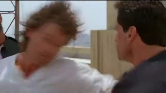 Tango und Cash (Tango & Cash 1989) - Sylvester Stallone / Kurt Russell смотреть онлайн