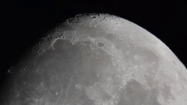 Движение Луны Вокруг Земли (Видео Снято С Помощью Телескопа Sky Watcher Dob 8)