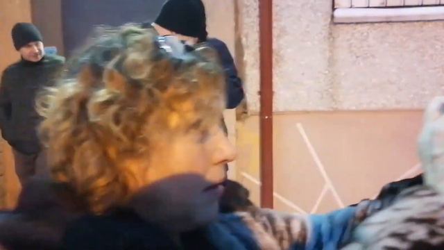 Попытка выселения многодетной семьи (2) смотреть онлайн