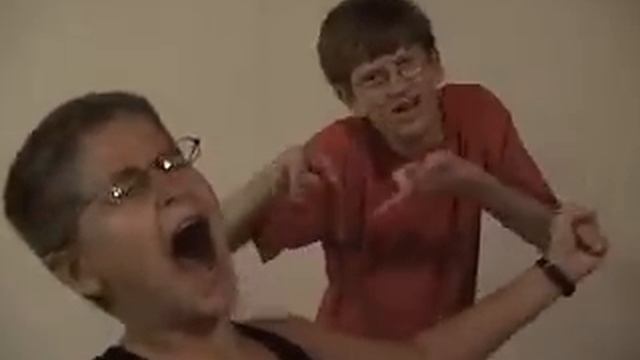 The Real Crazy Frog Bros - Take4 смотреть онлайн