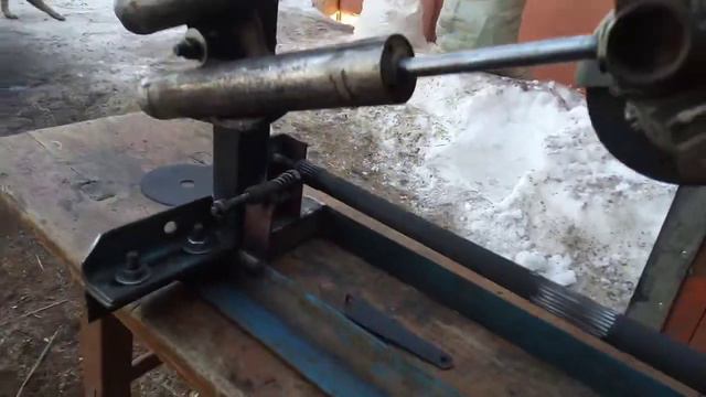 Самодельный станок для нарезания шлицов на полуоси смотреть онлайн