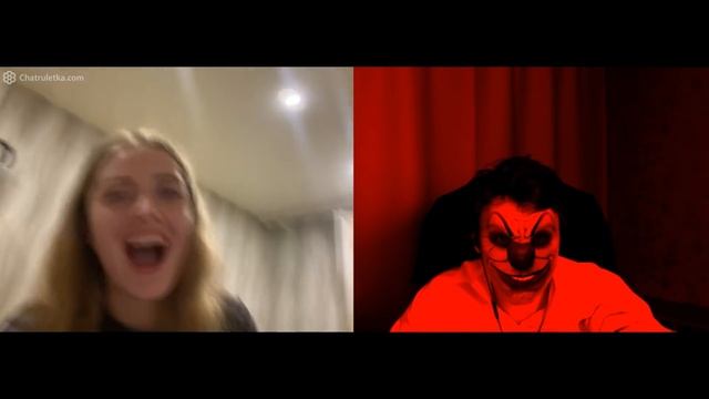 клоун ПУГАЕТ ДО УС*АЧКИ в чат рулетке