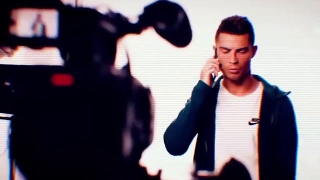 ТЕН ХАГ ПУБЛИЧНО ИЗВИНИЛСЯ ПЕРЕД РОНАЛДУ ПОСЛЕ ИНТЕРВЬЮ. РОНАЛДУ ОБЪЯСНИЛ ПОЧЕМУ НЕ ВЫШЕЛ НА ЗАМЕНУ смотреть онлайн