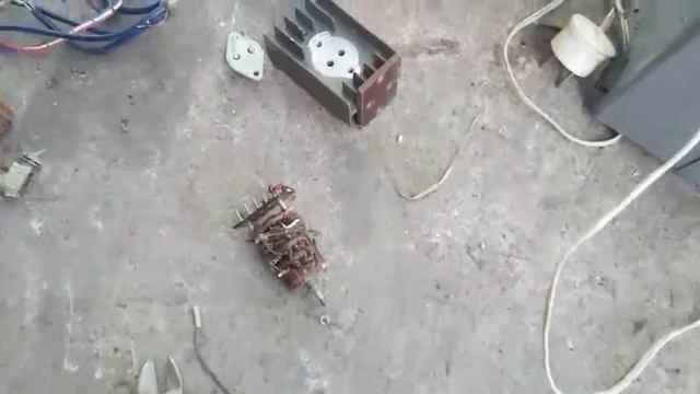 ШОК лампы ин-16 и очень много оранжевых и зелёных км конденсаторов в частотомере ч3 смотреть онлайн