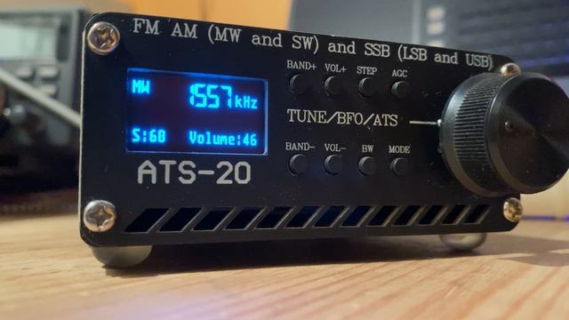 Радиоприемник всеволновый ATS-20. 1557 кгц. Радио "Лента" а русском языке смотреть онлайн