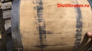Восстановление и обжиг старой дубовой бочки