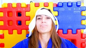 Влад и Никита играют в прятки | Подборка видео для детей