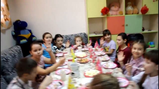 День Рождения Даши 10 Лет Подарки смотреть онлайн