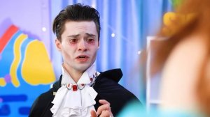 Русалки и Вампиры строят крошечный домик!