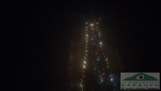 В Святогорске "зажгли" автоёлку смотреть онлайн