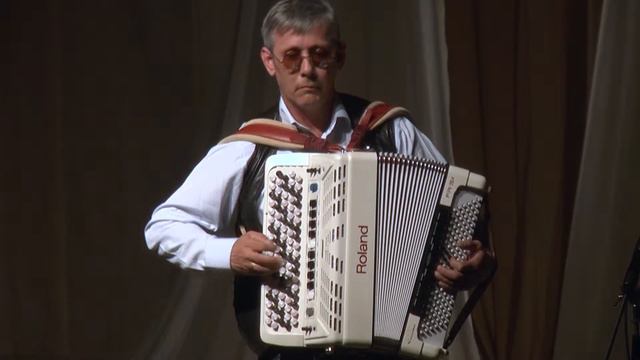 "мелодия" собирает друзей смотреть онлайн