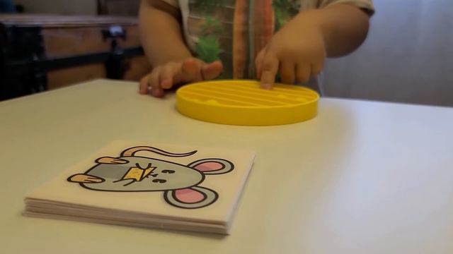 Sneaky Mouse Preschool Finger Piano Game смотреть онлайн