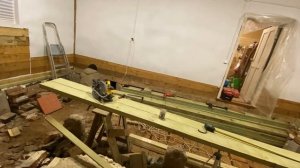 Замена полов в дачном доме. Ремонт старой дачи своими руками