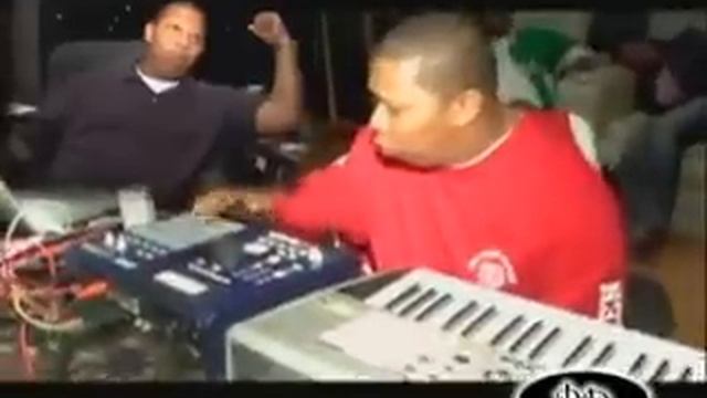 Mannie Fresh Making a beat смотреть онлайн
