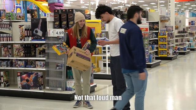 Fishing in Bass Pro Shop! смотреть онлайн