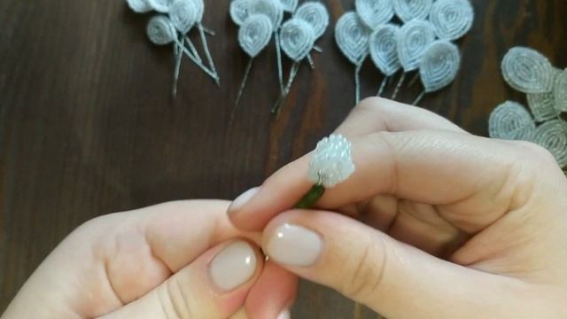 МК Георгин из бисера смотреть онлайн