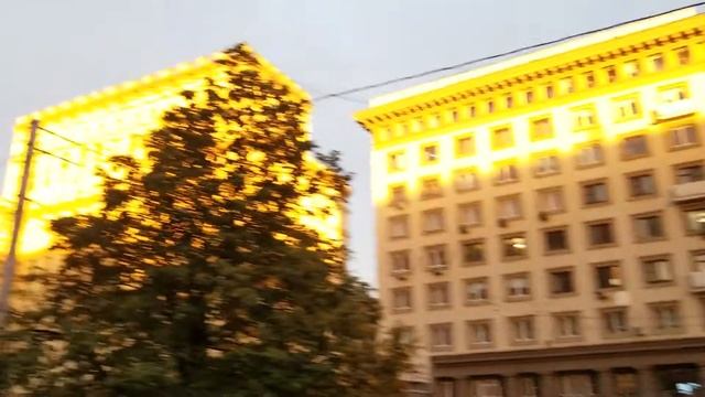 Красивый свет!Вечернее освещение домов! 3.09.21 19.00 смотреть онлайн