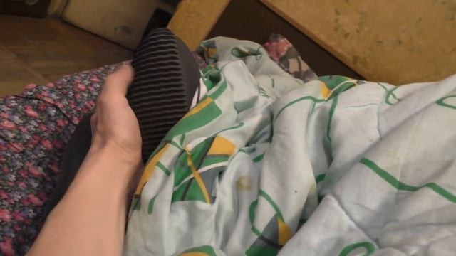 Наслаждаюсь ботинками на резиновом ходу смотреть онлайн