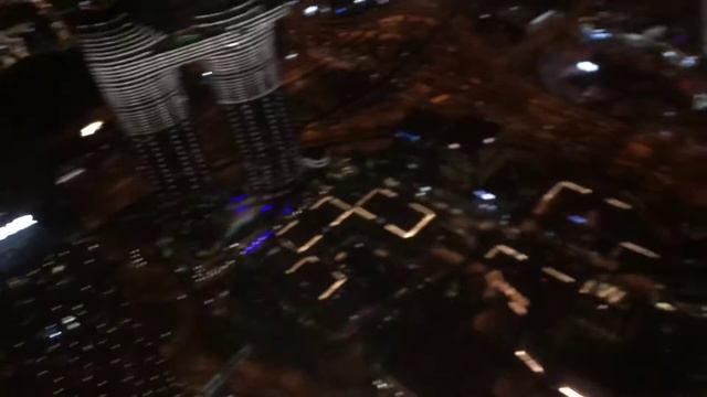 Едем на 148 этаж Бурдж-Халифа. Дубай. Наш фантастический вид из башни. смотреть онлайн