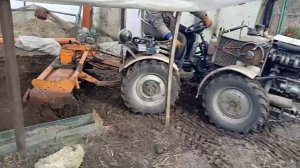 TZ 4K 14 1.9D Работа в теплице фреза. Супер маневренность!