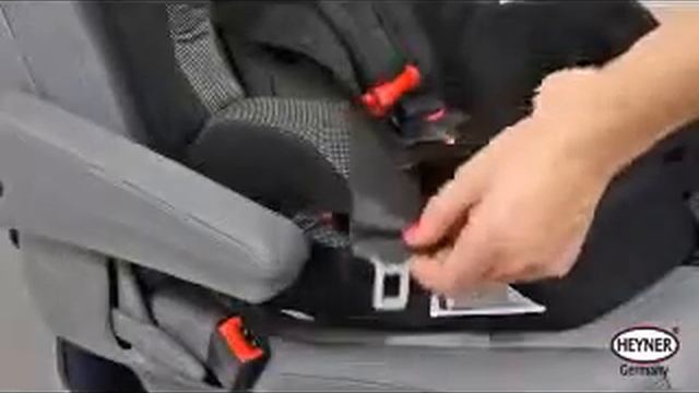 Установка универсальных автокресел 9- 36 kg Heyner MultiProtect Ergo, AERO смотреть онлайн