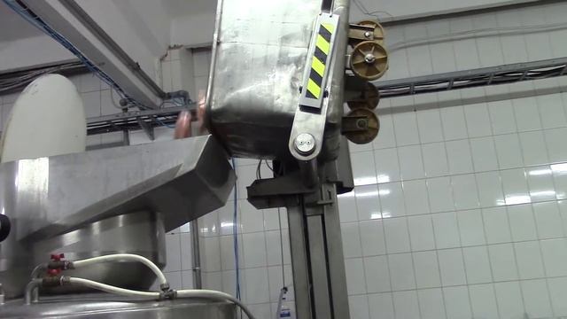 Pork Feet Washing Process