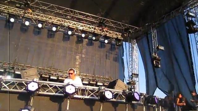 Tiesto Club Life World Tour 2011, Cacao Beach (30.07.2011) Video 42 смотреть онлайн