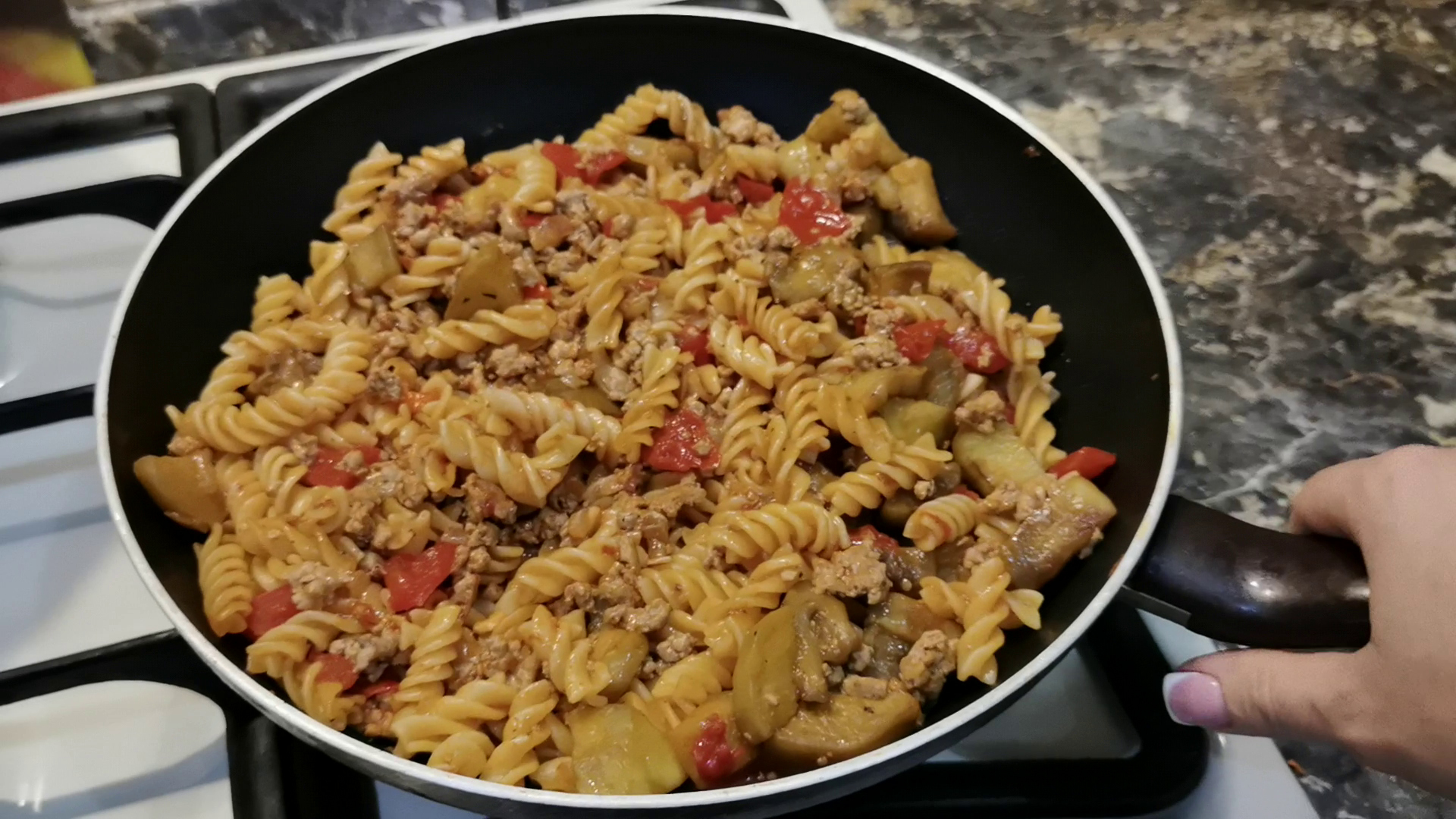 Ужин "без возни и заморочек" . Рецепт за 25-30 минут на одной сковороде.Что приготовить на ужин из ф смотреть онлайн