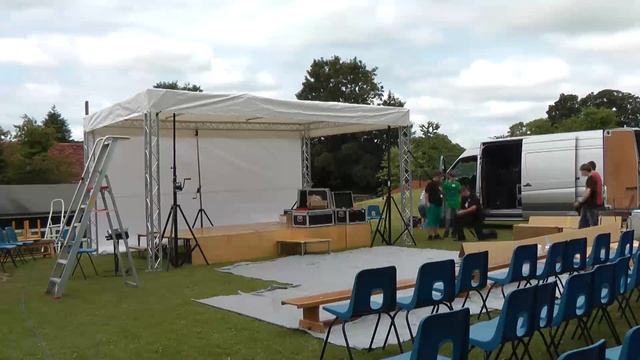 Outdoor Stage Build | Western Downland School 2013 Variety Show смотреть онлайн