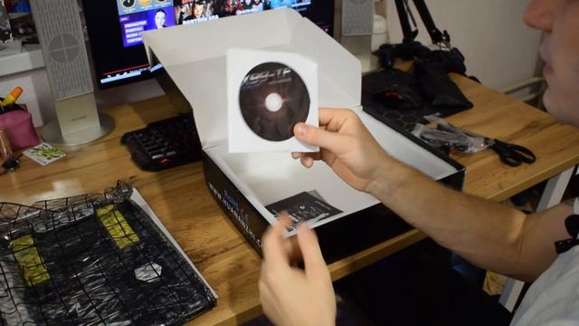 Распаковка Huananzhi Gaming X99-TF (ver 3.0) смотреть онлайн