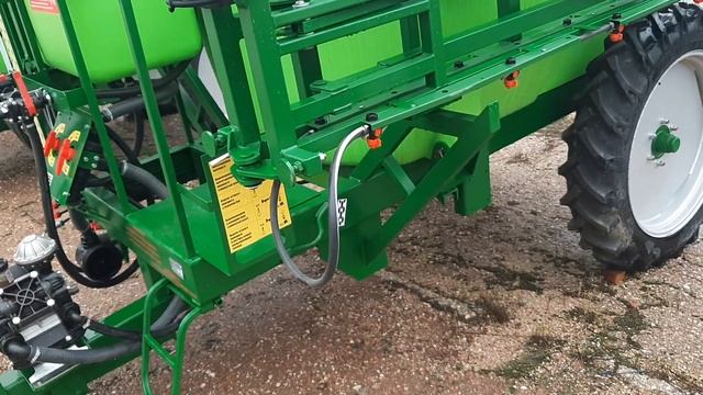 Выбираю новую технику! Сеялка, культиватор опрыскиватель! смотреть онлайн