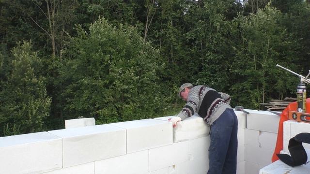 11. Моя стройка. Стены из газоблока. Кладка на пену. смотреть онлайн