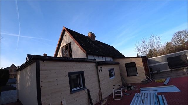 ПОЧТИ ЗАКОНЧИЛ ФАСАД И НАЧИНАЮ ДЕЛАТЬ ЛЕТНИЙ НАВЕС