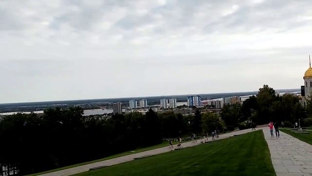 Мамаев курган. На ремонт пожертвуйте на карту привязанную к т. +79062785965. смотреть онлайн