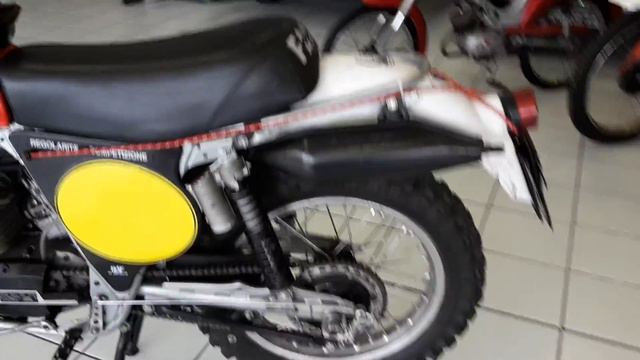 La nuova vita Retro Fantic Motor caballero super 6 marce смотреть онлайн