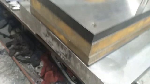 деталь "селедка" (вырубной штамп) смотреть онлайн