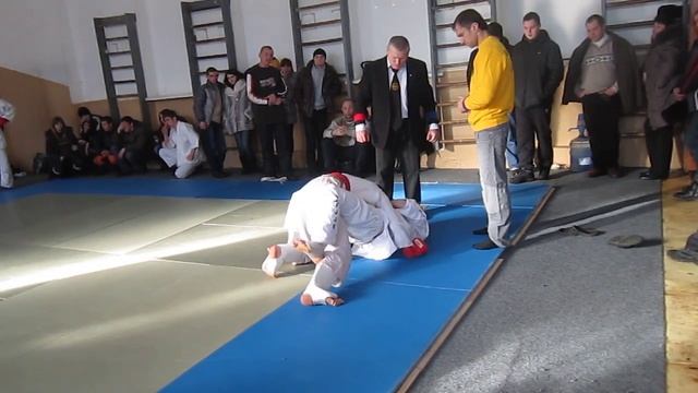 Бой Эдвин Клюенко ,05.02.12г./ II Чемпионате Украины смотреть онлайн