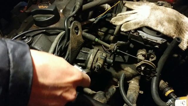 НЕ ПОСТУПАЕТ БЕНЗИН Гольф 2. Замена топливного насоса гольф 2. Volkswagen Golf 2 Фольксваген смотреть онлайн