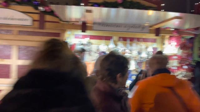 The first Christmas market in Prague - Peace Square ( Náměstí Míru) 4k HDR ASMR смотреть онлайн