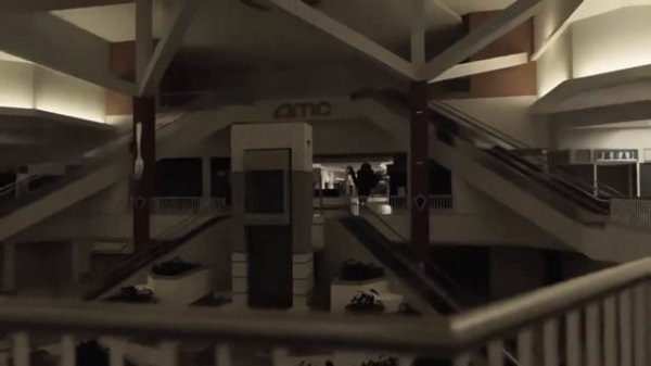 КАТЯЩИЙСЯ ГИГАНТ В ПОДЗЕМНОМ ТОРГОВОМ ЦЕНТРЕ? | The Rolling Giant - The Oldest View