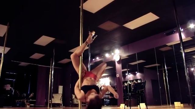 Venus Goddess Instructor-Moe "50 Shades of Grey" inspired routine смотреть онлайн