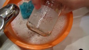 Как убрать этикетки со стеклянных банок//2 способа