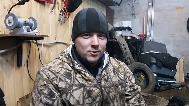 Прокачка тормозов на Mitsubishi Pajero 3.